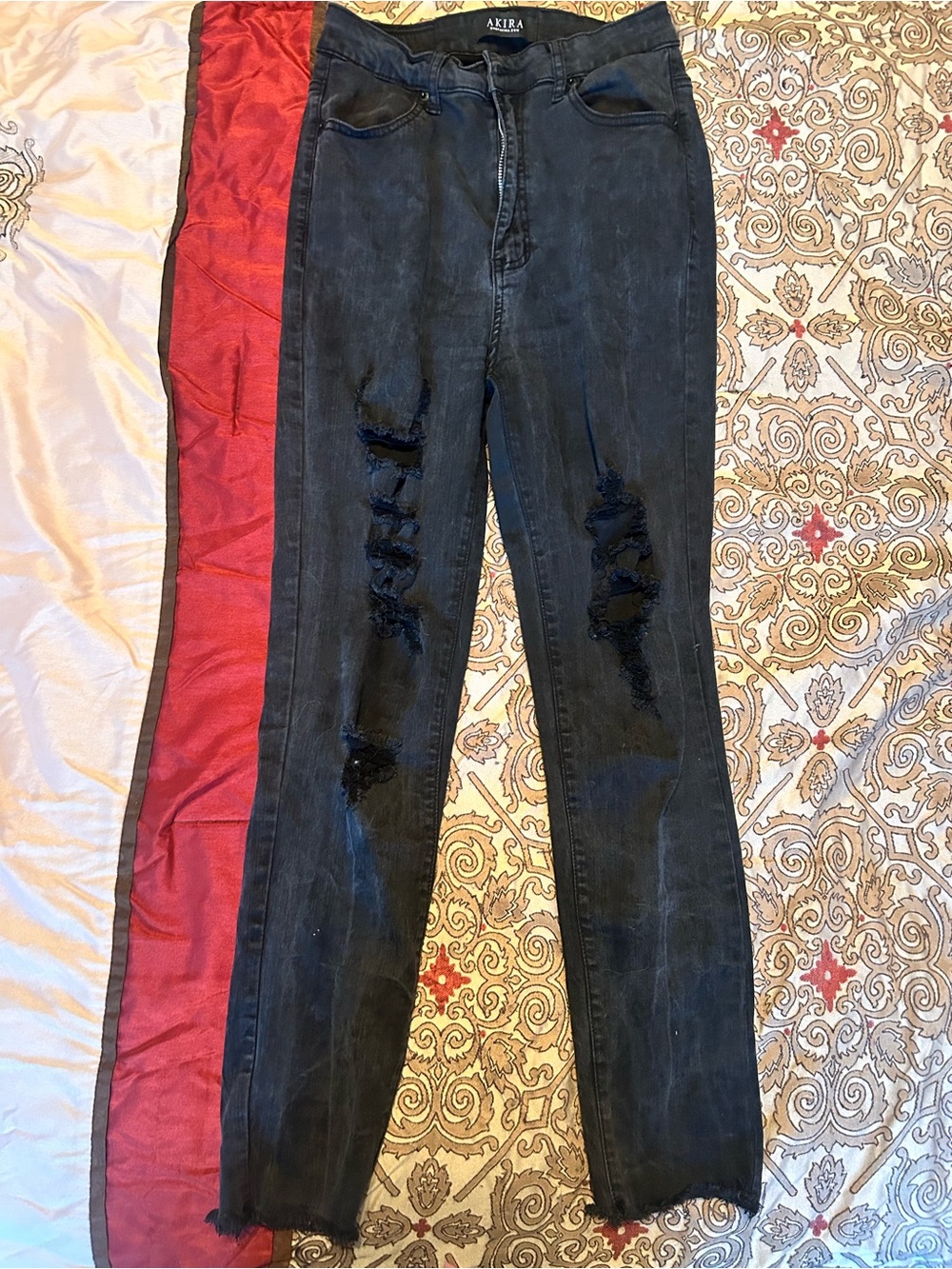 AKIRA Black Distressed Skinny Jeggings size 31